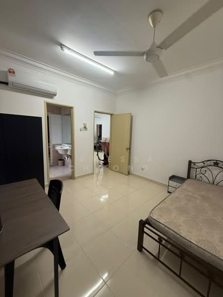 Condominium for Rent at Platinum Hill PV 6 - Vanessa Choong - Bedroom - PropertyGuru.com.my