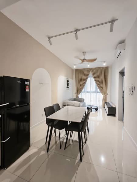 Servis Apartment untuk Disewa di Maxim Risen - Jenny Lee - Living Room - PropertyGuru.com.my