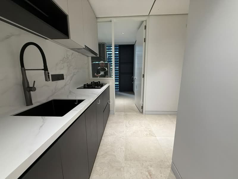 Kondominium untuk Dijual di Condominium @ The Troika - Jojo Yam - Kitchen - PropertyGuru.com.my