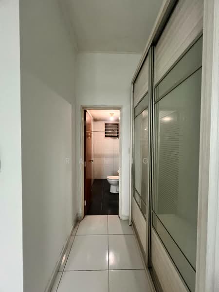 Service Residence for Sale at Sky Gardens Residences - Rain Ng - Corridor - PropertyGuru.com.my