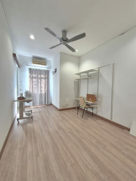 Rumah Berkembar untuk Dijual di Kemuning Utama Palma (Shah Alam) - Chloe Tan - Interior - PropertyGuru.com.my