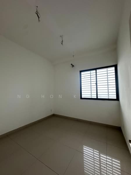 Condominium for Sale at Skyvilla @ D'Island - Ng Hon Keong - Interior - PropertyGuru.com.my