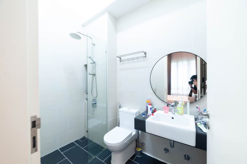 Rumah Berkembar untuk Dijual di Setia Alam (Selangor) - Clement Yew - Bathroom - PropertyGuru.com.my