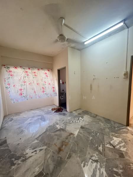 Apartment for Rent at Taman Bukit Kenangan - Grace Ha - Interior - PropertyGuru.com.my