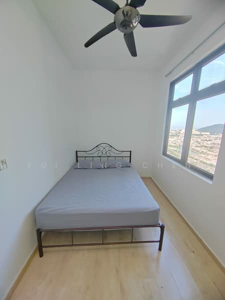 Kondominium untuk Dijual di The Henge - Fui Ling Chen - Bedroom - PropertyGuru.com.my