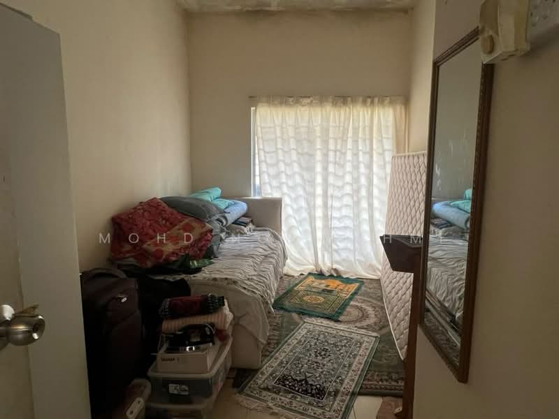 2-storey Terraced House for Sale in Ampang Jaya (Ampang) - Mohd Nor Fahmi - Bedroom - PropertyGuru.com.my
