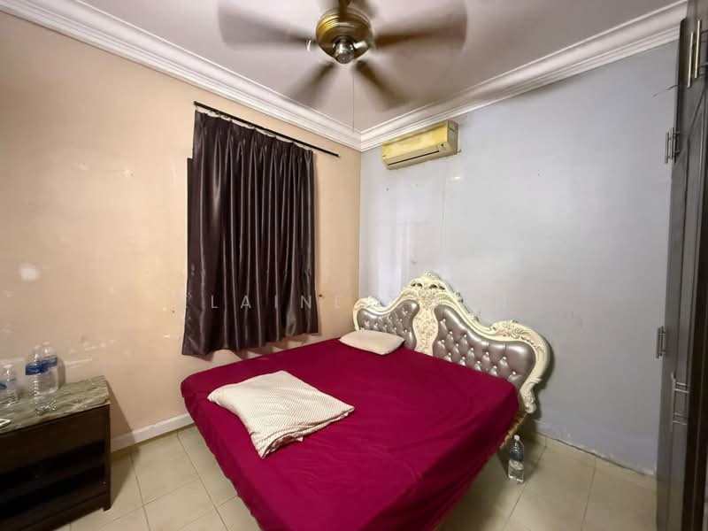 Pangsapuri untuk Dijual di Prima Regency - Elaine Chan - Bedroom - PropertyGuru.com.my