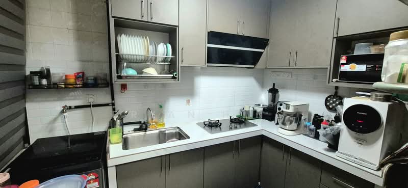 Condominium for Sale at Villa Condominium - Bryan H'ng - Kitchen - PropertyGuru.com.my
