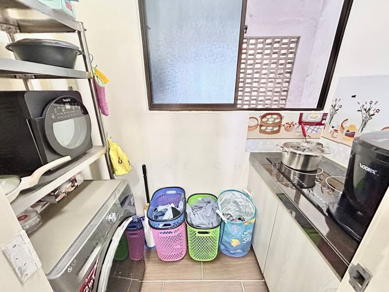 Pangsapuri untuk Dijual di Impian Senibong Residences - Elaine Chan - Kitchen - PropertyGuru.com.my