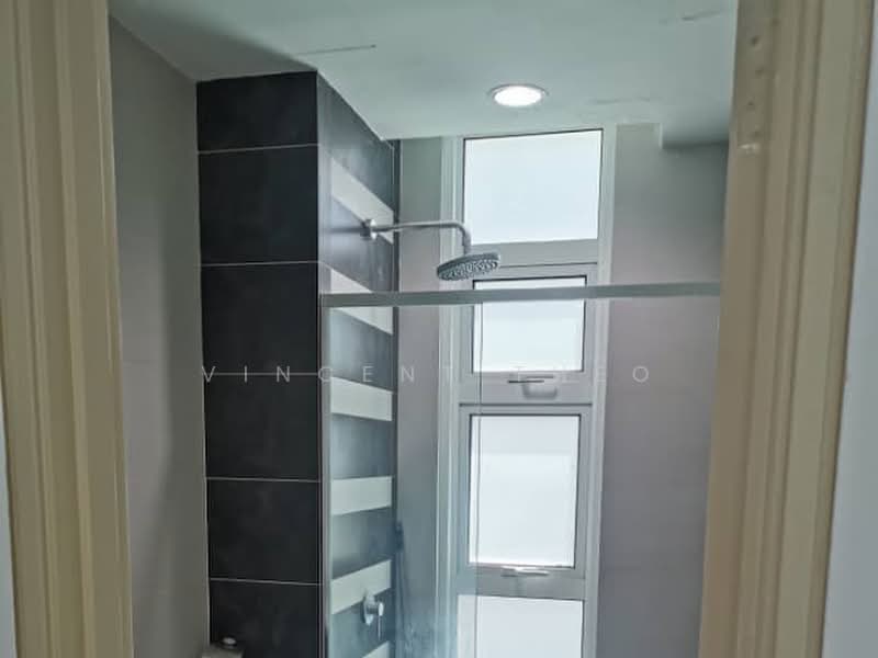 Pangsapuri untuk Dijual di Central Residence @ Sungai Besi - Vincent Theo - Bathroom - PropertyGuru.com.my