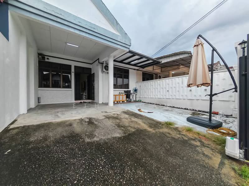 Rumah Teres 1 Tingkat untuk Dijual di Taman Daya (Johor Bahru) - Ethan Gan - PropertyGuru.com.my