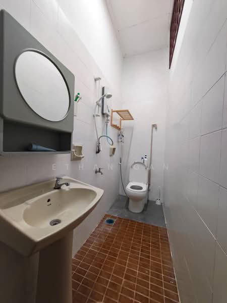 Rumah Teres 1 Tingkat untuk Dijual di Taman Daya (Johor Bahru) - Ethan Gan - PropertyGuru.com.my