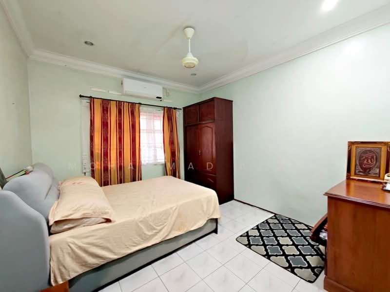 Semi-Detached House for Sale in Kuantan (Pahang) - Mohammad Azizi - PropertyGuru.com.my