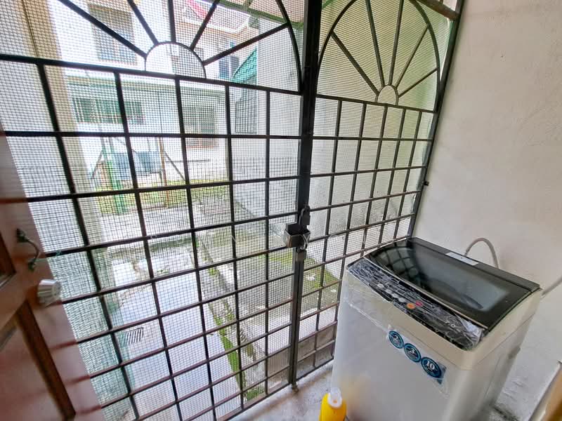 Rumah Teres untuk Dijual di Bandar Kinrara Seksyen 5 (Bandar Kinrara) - SUNNY YONG - Balcony - PropertyGuru.com.my