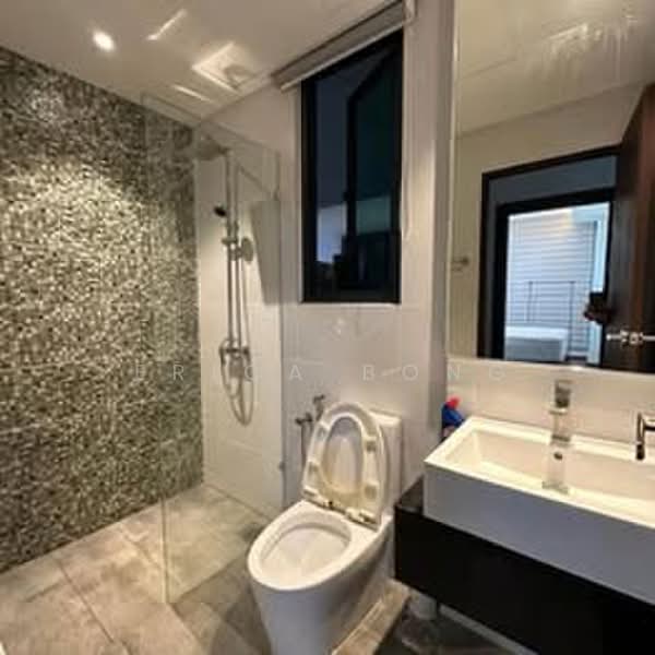 Kondominium untuk Disewa di Jazz Suites @ Vivacity - Erica Bong - Bathroom - PropertyGuru.com.my