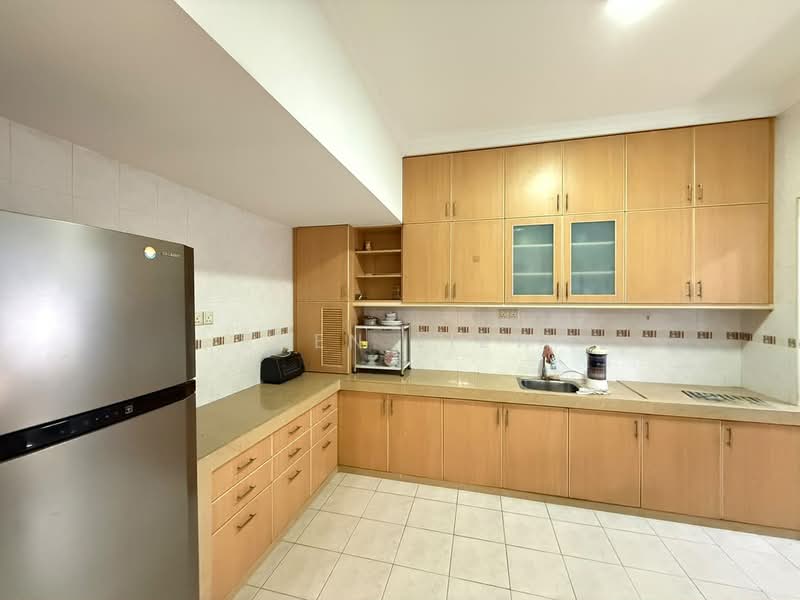 2-storey Terraced House for Rent in Bandar Baru Permas Jaya (Permas Jaya) - Eden Liew - Kitchen - PropertyGuru.com.my