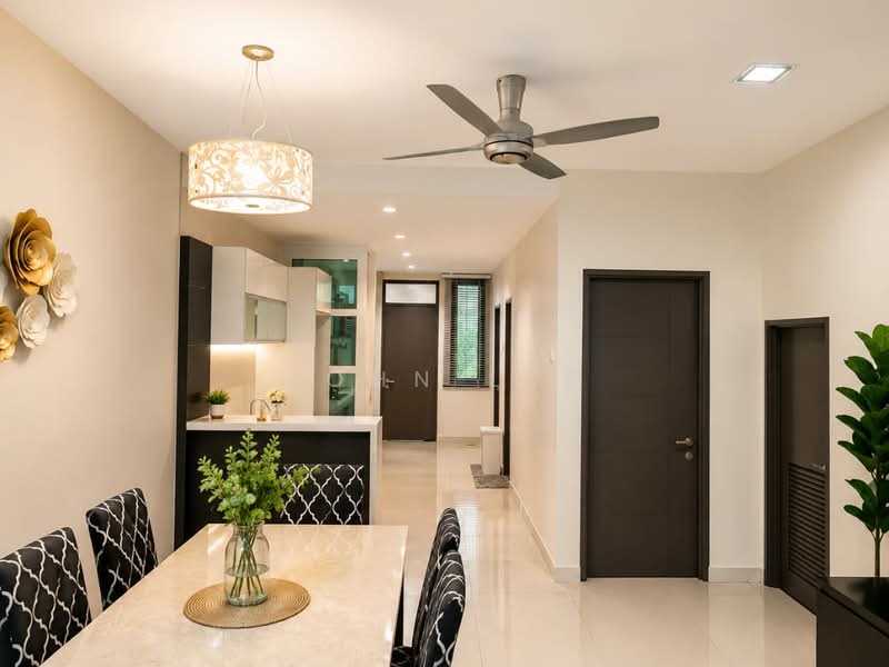 Rumah Teres 2 Tingkat untuk Dijual di Kinrara Residence (Puchong) - John Lee - Dining Room - PropertyGuru.com.my