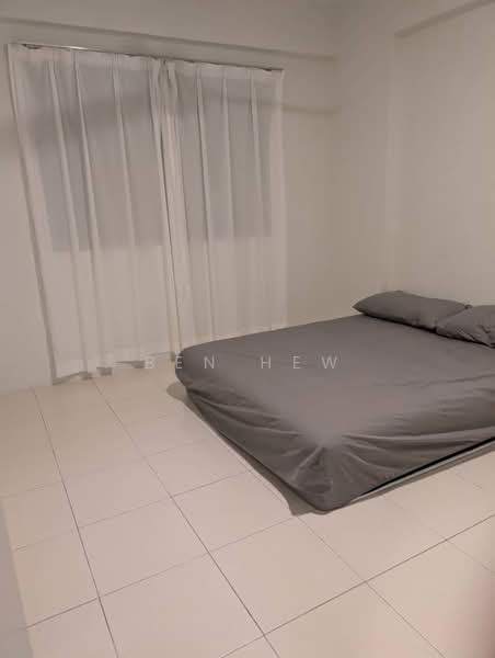 Pangsapuri untuk Disewa di Pangsapuri Suria 1 Batu Kawan - Ben Hew - Bedroom - PropertyGuru.com.my