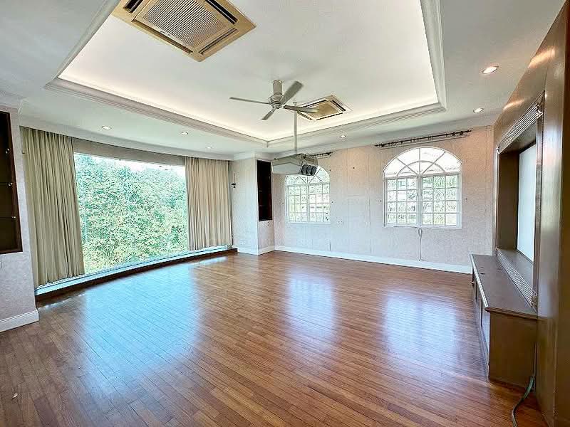 Bungalow House for Sale in Tropicana Golf and Country Resort (Tropicana) - Vincent Liaw - Living Room - PropertyGuru.com.my