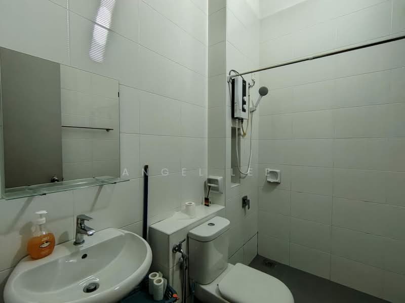 2-storey Terraced House for Rent in Johor Bahru (Johor) - Angel Lee - Bathroom - PropertyGuru.com.my