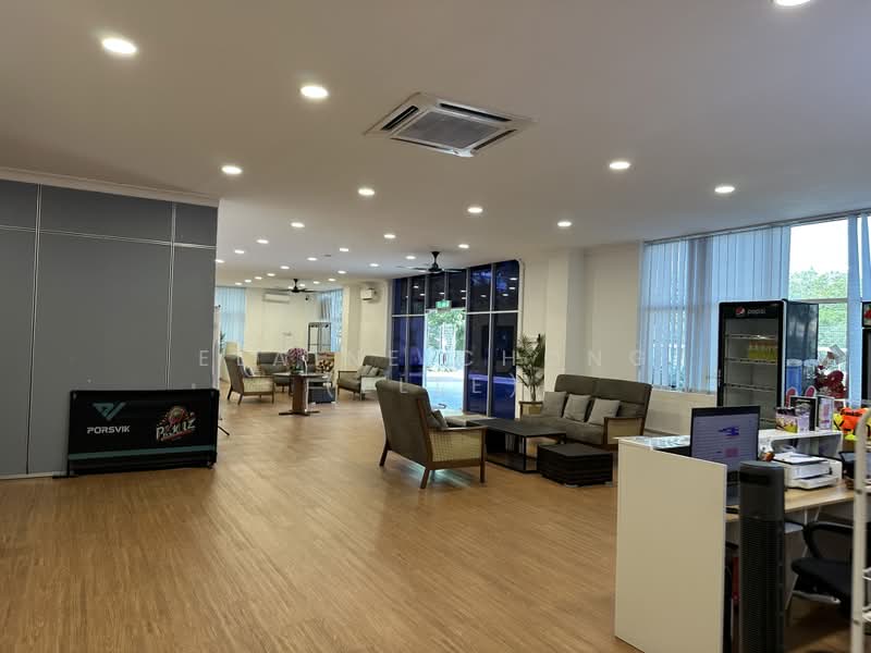 Rumah Niaga untuk Disewa di Subang (Selangor) - Elaine Chong (Elle) - Interior - PropertyGuru.com.my