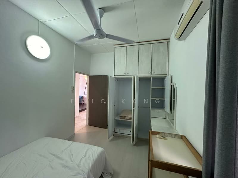 Townhouse for Rent in Tanjung Bungah (Penang) - Eric Kang - Bedroom - PropertyGuru.com.my