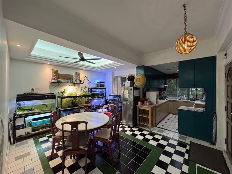 Pangsapuri untuk Dijual di Melawati Hillside Apartment - Selvam . - Extended Dining Hall - PropertyGuru.com.my