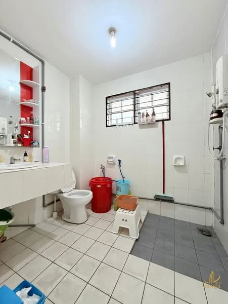 Terraced House for Sale in Shah Alam (Selangor) - Loke . - Bathroom - PropertyGuru.com.my
