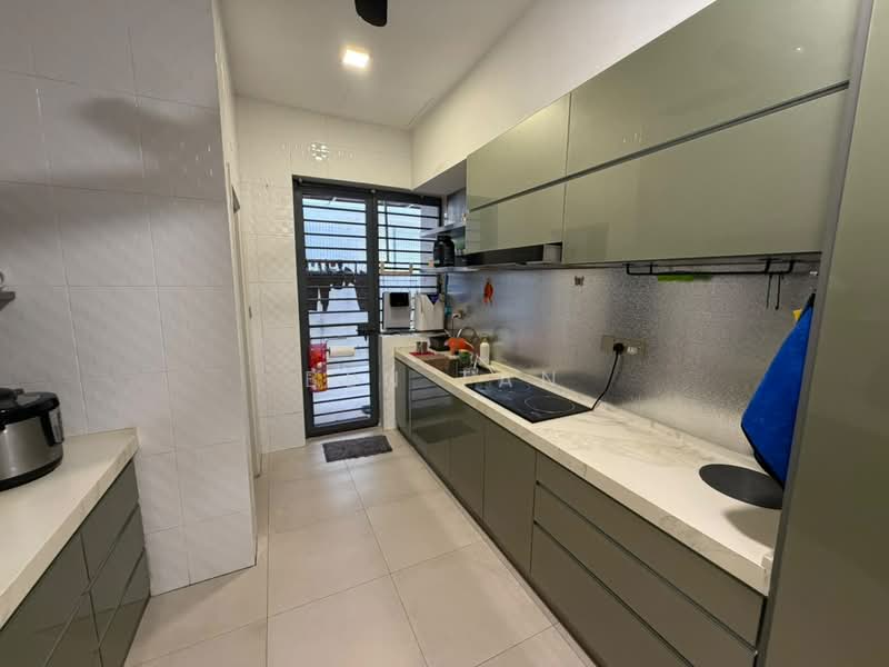 Semi-Detached House for Sale in Taman Seri Bukit Segambut (Batu) - Ben Tan - Kitchen - PropertyGuru.com.my