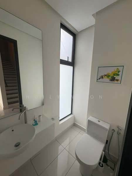 Rumah Teres untuk Disewa di Medini (Iskandar Puteri (Nusajaya)) - Huily Woon - Bathroom - PropertyGuru.com.my