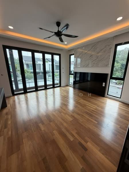 Semi-Detached House for Sale in Taman Nusa Idaman (Iskandar Puteri (Nusajaya)) - Jane Loh - Living Room - PropertyGuru.com.my