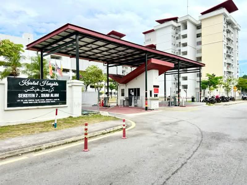 Pangsapuri untuk Dijual di Kristal Heights - Fifi Natasya - Exterior - PropertyGuru.com.my