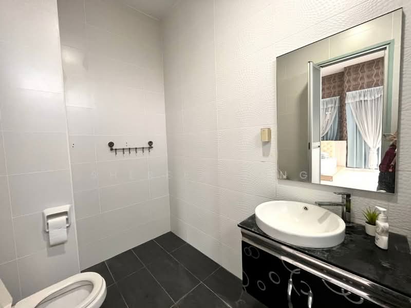 Cluster House for Sale in Setia Tropika (Johor Bahru) - Shereen Wong - Bathroom - PropertyGuru.com.my