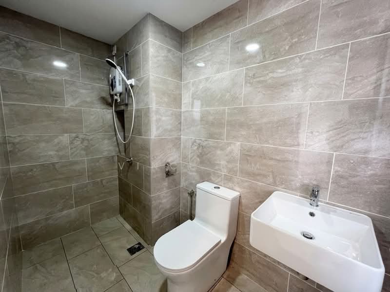 Servis Apartment untuk Disewa di M Arisa - Vince Lim - Bathroom - PropertyGuru.com.my