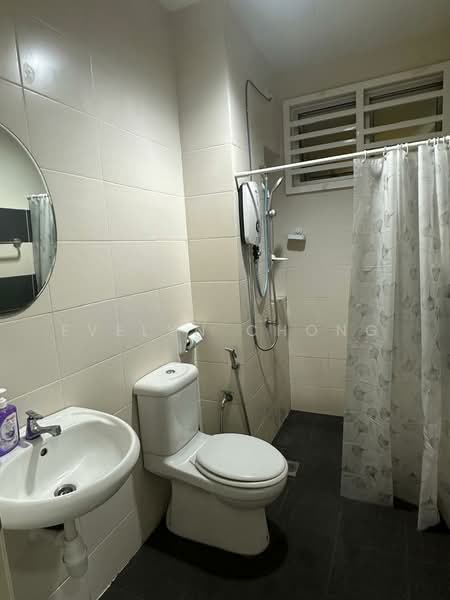 Apartment for Rent at Kalista 2 - Evelyn Chong - Bathroom - PropertyGuru.com.my