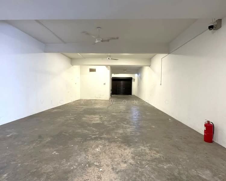 Shop / Office for Sale in Bandar Baru Sri Petaling (Sri Petaling) - Vickky Wong CF - Interior - PropertyGuru.com.my