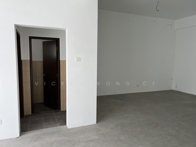 Shop / Office for Sale in Bandar Baru Sri Petaling (Sri Petaling) - Vickky Wong CF - Interior - PropertyGuru.com.my