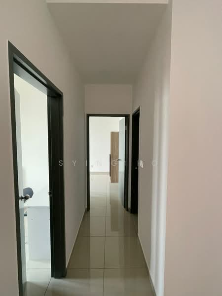 Service Residence for Rent at Parkland Residence - Sying Ho - Corridor - PropertyGuru.com.my