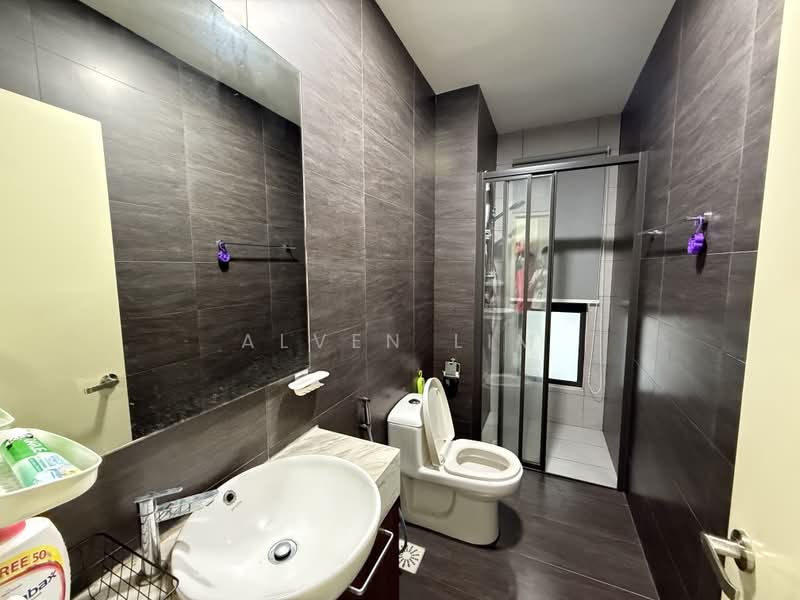Condominium for Sale at Amanja - Alven Lim - Bathroom - PropertyGuru.com.my