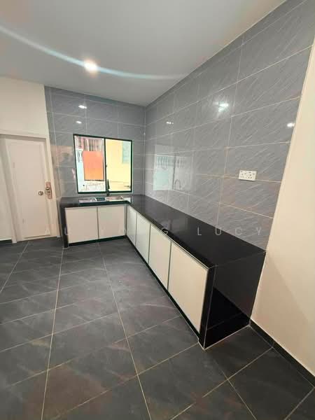 Rumah Teres 1-Tingkat untuk Dijual di Ehsan Jaya (Johor Bahru) - Au Yong Lucy - Kitchen - PropertyGuru.com.my