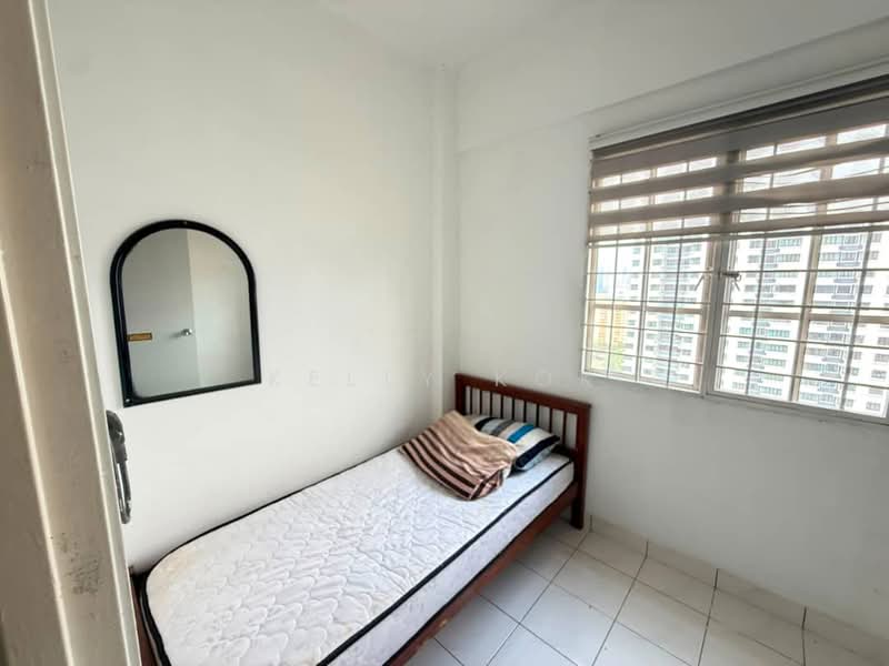Apartment for Rent at Pangsapuri Mawar - Kelly Kok - Bedroom - PropertyGuru.com.my