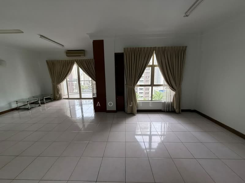 Kondominium untuk Dijual di Almaspuri - Bao Jie - Living Room - PropertyGuru.com.my