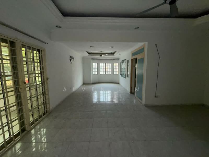 Rumah Teres 2 Tingkat untuk Dijual di Taman Wangsa Permai (Kepong) - Alven Lim - Living Room - PropertyGuru.com.my
