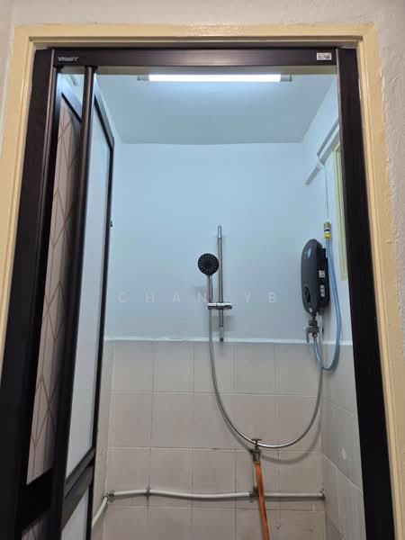 Flat for Rent at Desa Pinang 2 - Chan YB - Bathroom - PropertyGuru.com.my