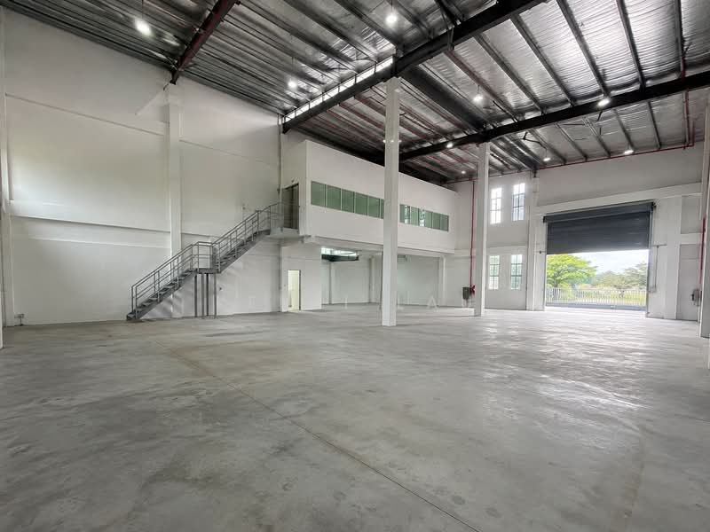 Factory for Rent in Semenyih (Selangor) - Kenji Lau - Interior - PropertyGuru.com.my