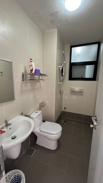 Kondominium untuk Disewa di Oasis - Jeff Tan - Bathroom - PropertyGuru.com.my