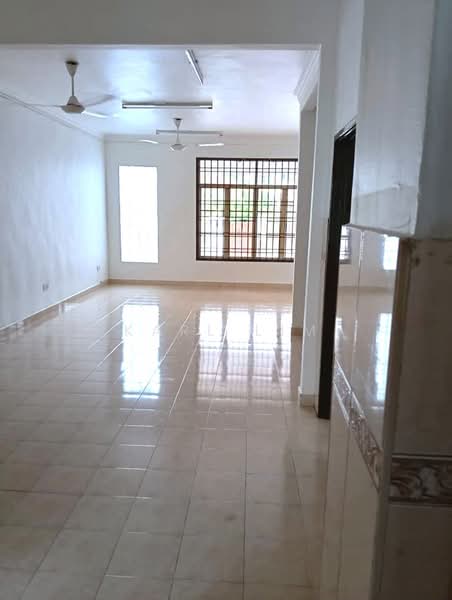 Rumah Teres 2 Tingkat untuk Dijual di Taman Mutiara Rini (Skudai) - Karl Lim - Interior - PropertyGuru.com.my