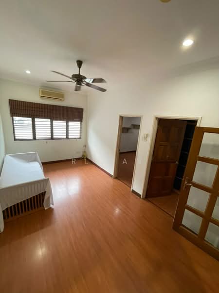 Rumah Teres untuk Dijual di Bandar Utama (Selangor) - RL Han - Bedroom - PropertyGuru.com.my