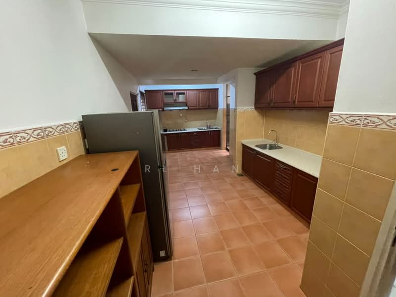 Rumah Teres untuk Dijual di Bandar Utama (Selangor) - RL Han - Kitchen - PropertyGuru.com.my