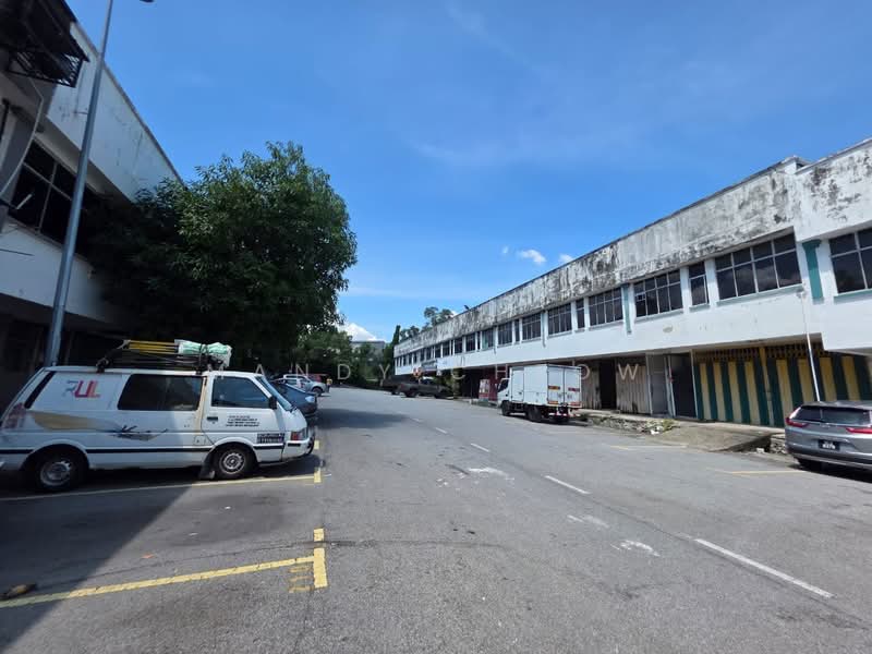 Factory for Rent in Rawang (Selangor) - Mandy Cheow - Exterior - PropertyGuru.com.my
